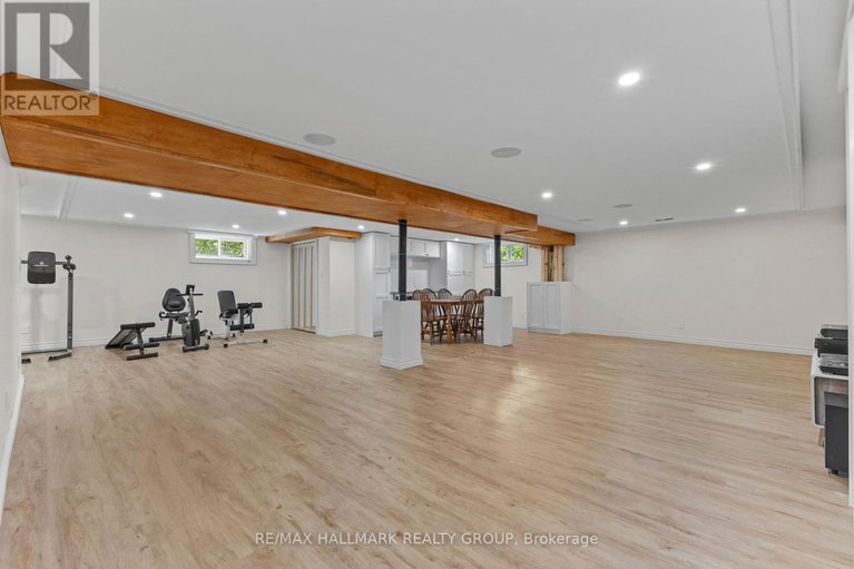 28537676/1883-barnhart-place/alta-vistafaircrest-heights/ottawa/ontario/K1H5B5_33