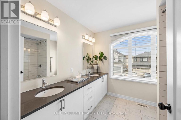 29664464/63-aridus-crescent/remainder-of-stittsville-area/ottawa/ontario/K2S2L4_43