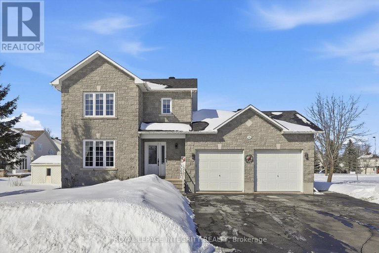 29413615/36-frontenac-boulevard/embrun/russell/ontario/K0A1W0_1