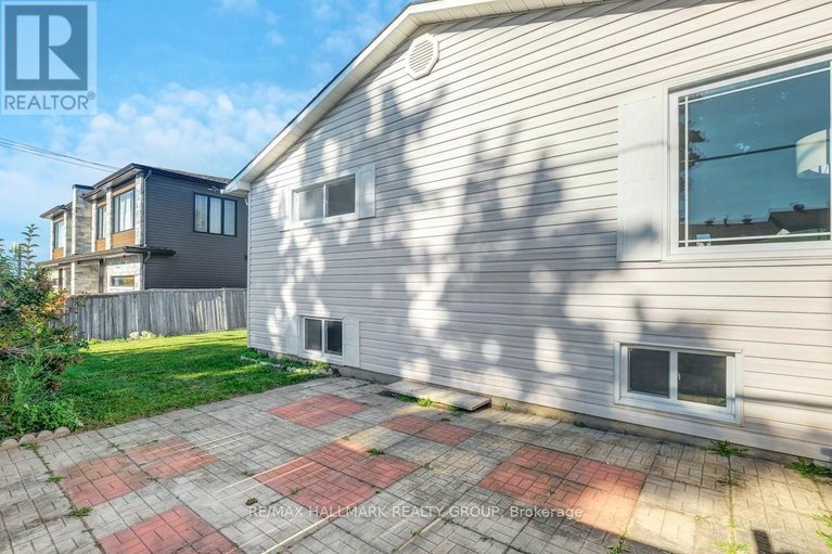 28869609/6957-notre-dame-street/chateauneuf/ottawa/ontario/K1C1H8_45