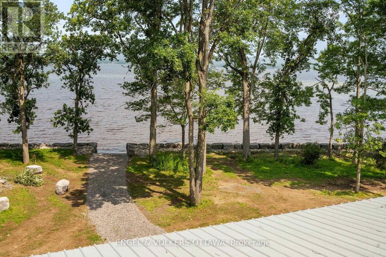 28668938/866-bayview-drive/constance-bay/ottawa/ontario/K0A3M0_26