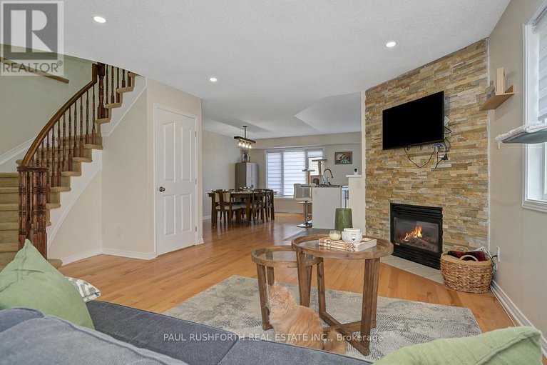 28907580/2087-breezewood-street/springridgeeast-village/ottawa/ontario/K4A4R7_7