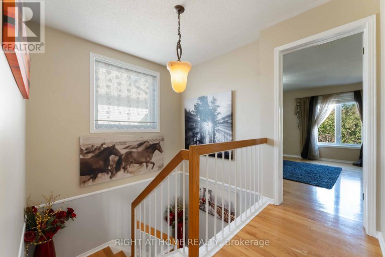 28894365/160-grassy-plains-drive/emerald-meadowstrailwest/ottawa/ontario/K2M2S1_14