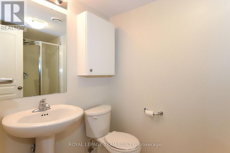 28427866/200-pembina-private/riverside-southgloucester-glen/ottawa/ontario/K4M0G9_19