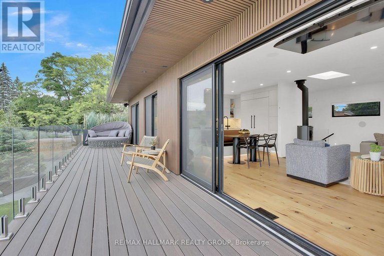 29109619/227-grandview-road/crystal-bayrocky-point/ottawa/ontario/K2H8B9_32