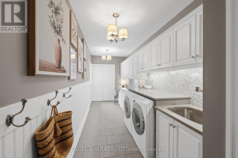 29300767/2-eagle-chase-court/cedargrovefraserdale/ottawa/ontario/K2J3N5_22