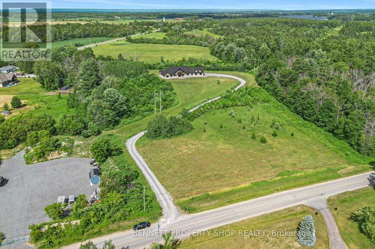 28520939/795-mill-ridge-road/mcnabbraeside-twps/mcnabbraeside/ontario/K7S3G8_46
