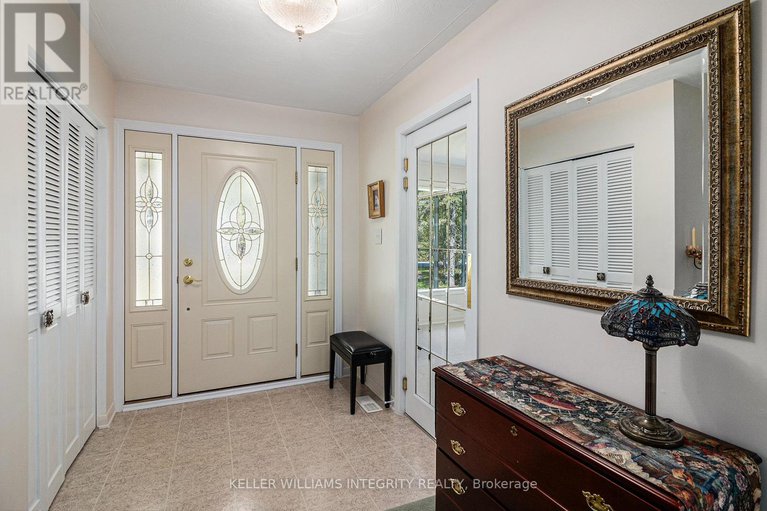 28313090/114-constance-lake-road/kanata-north-east/ottawa/ontario/K2K1X7_5