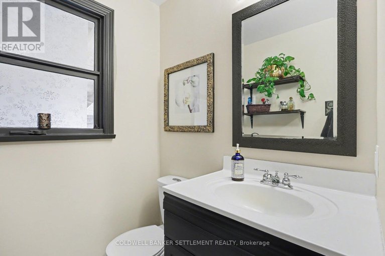 29630957/5907-hwy-43-highway/drummondnorth-elmsley-north-elmsley-twp/drummondnorth-elmsley/ontario/K7H3C7_20