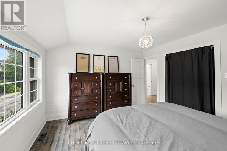 28840547/22-mount-pleasant-avenue/ottawa-east/ottawa/ontario/K1S0L8_21