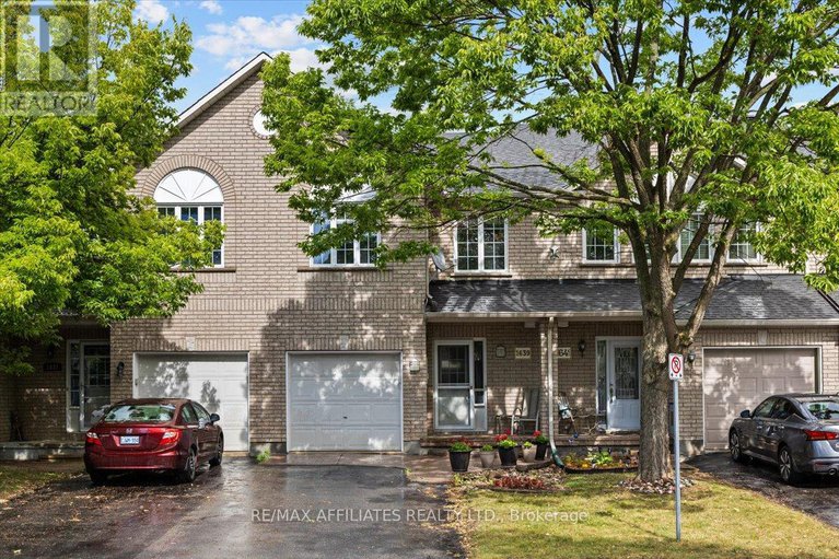 28777669/1639-trenholm-lane/fallingbrookpineridge/ottawa/ontario/K4A4B4_1