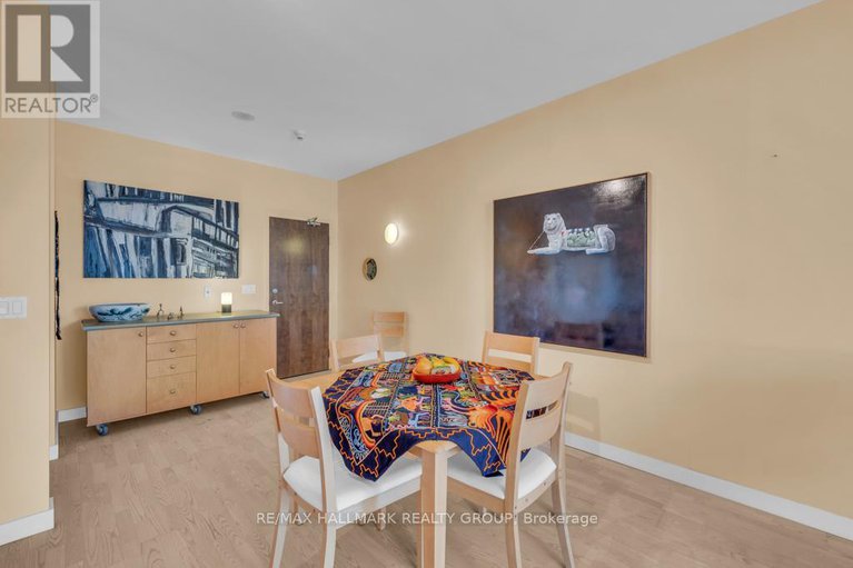 28308377/610-383-cumberland-street/lower-townbyward-market/ottawa/ontario/K1N1J7_16