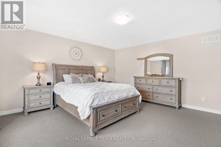 28779461/3519-woodroffe-avenue/strandherd/ottawa/ontario/K2G7A7_22