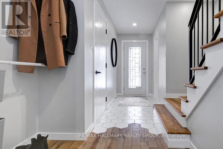 29513772/78-havenhurst-crescent/hunt-club-parkgreenboro/ottawa/ontario/K1T3G5_2