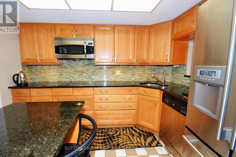 28975182/unit-62-261-botanica-private/civic-hospital/ottawa/ontario/K1Y4P9_12