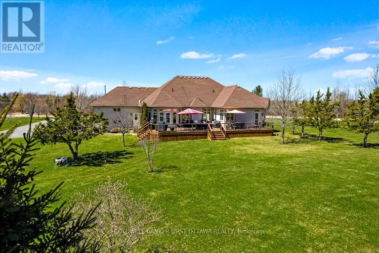 28050284/556-west-point-drive/drummondnorth-elmsley-north-elmsley-twp/drummondnorth-elmsley/ontario/K7H3C7_43