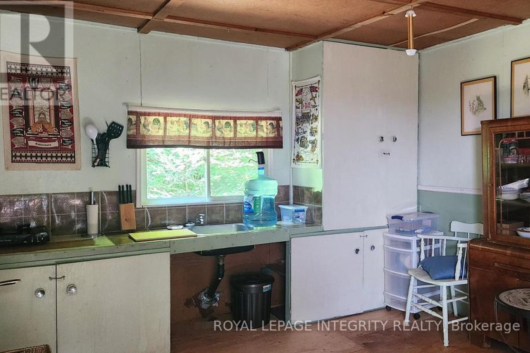 28709276/356-bow-lake-lane/lanark-highlands-lanark-twp/lanark-highlands/ontario/K0G1K0_19