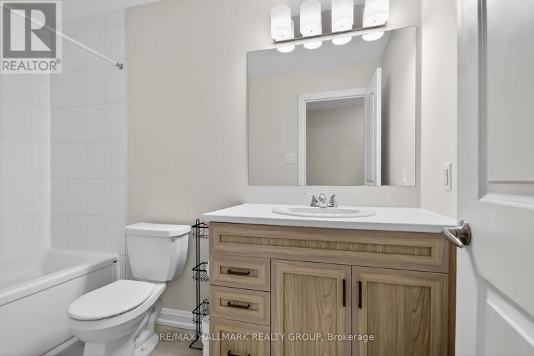 29619268/238-pursuit-terrace/richmond/ottawa/ontario/K0A2Z0_31