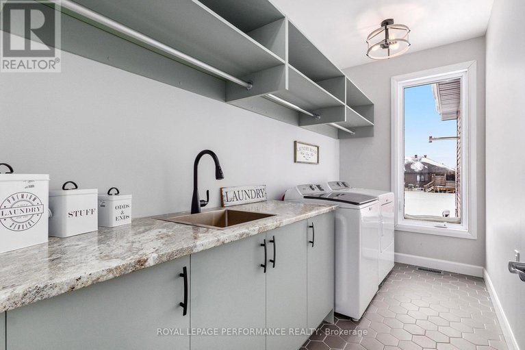 28397985/209-des-violettes-street/clarencerockland-twp/clarence-rockland/ontario/K0A2A0_18