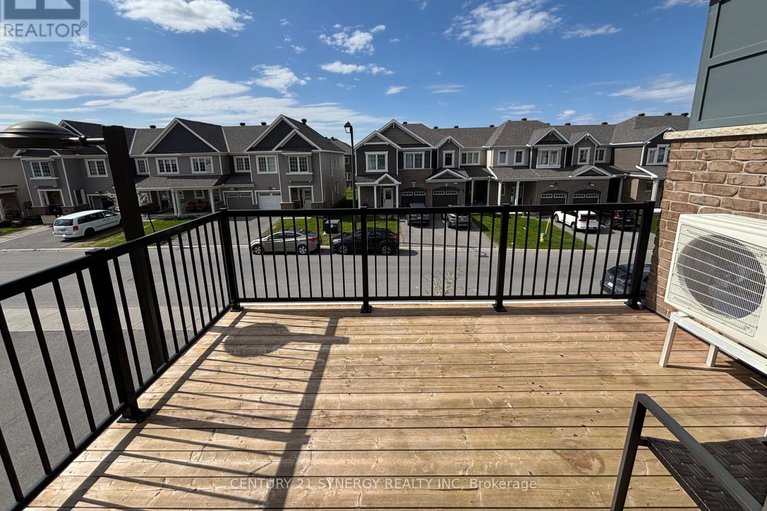 29639066/2240-watercolours-way/half-moon-bay/ottawa/ontario/K2J6L3_9