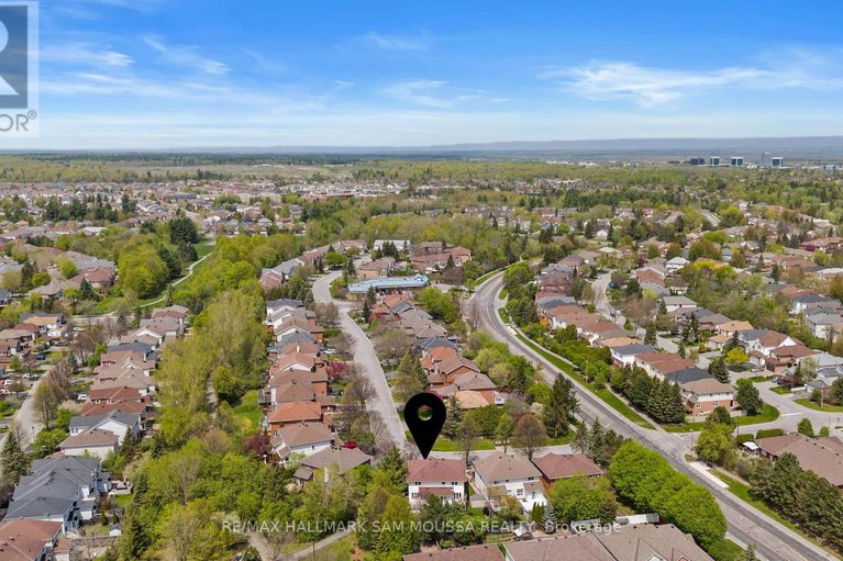 28323981/11-highmont-court/kanata-lakesheritage-hills/ottawa/ontario/K2T1B3_43