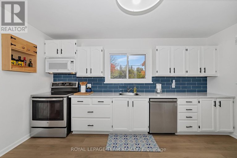 29030810/1195-major-street/bel-air-park/ottawa/ontario/K2C2S1_12