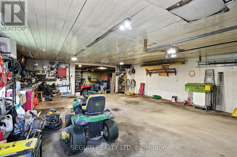 28526584/2785-pattee-road-e/east-hawkesbury-twp/hawkesbury/ontario/K6A0G3_28