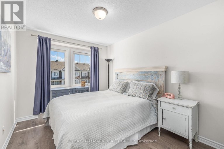 29645617/119-helenium-lane/avalon-west/ottawa/ontario/K4A1C6_34