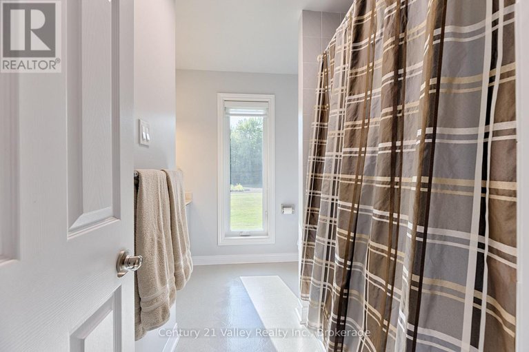 29363562/5421-carp-road/fitzroy-ward-south-east/ottawa/ontario/K0A2H0_33