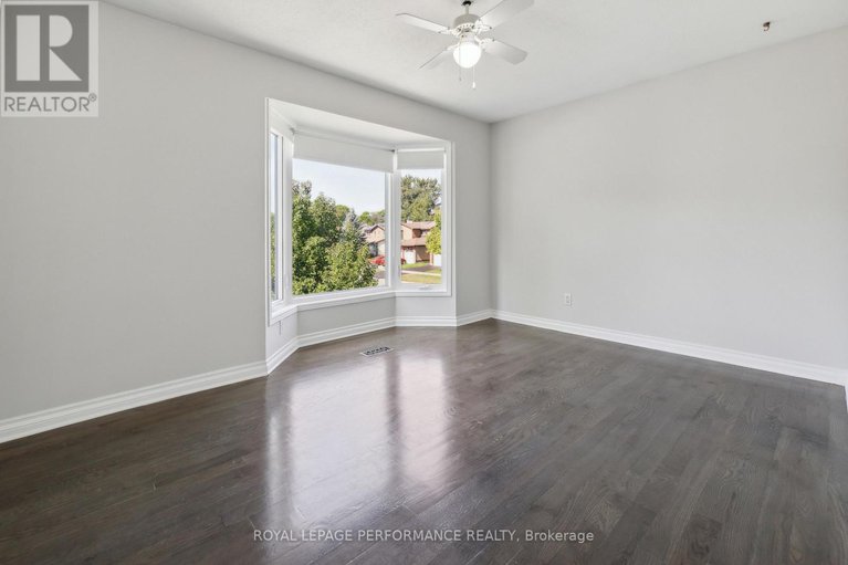 29032423/1873-du-clairvaux-road/chapel-hill/ottawa/ontario/K1C5X9_21