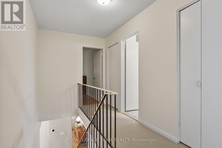 28804584/484-hazeldean-road-unit-1/ottawa/ontario/K2L1V4_26