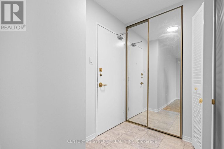 28517735/910-2625-regina-street/britannia/ottawa/ontario/K2B5W8_9
