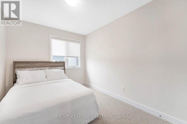 28596760/974-acoustic-way/riverside-southgloucester-glen/ottawa/ontario/K4M0R1_22