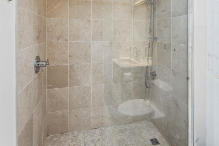 28701076/1602-111-champagne-avenue-s/west-centre-town/ottawa/ontario/K1S5V3_14
