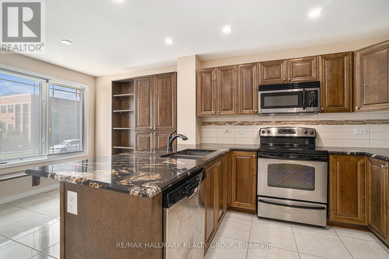 28460428/17-170-den-haag-drive/carson-meadows/ottawa/ontario/K1K2V7_5