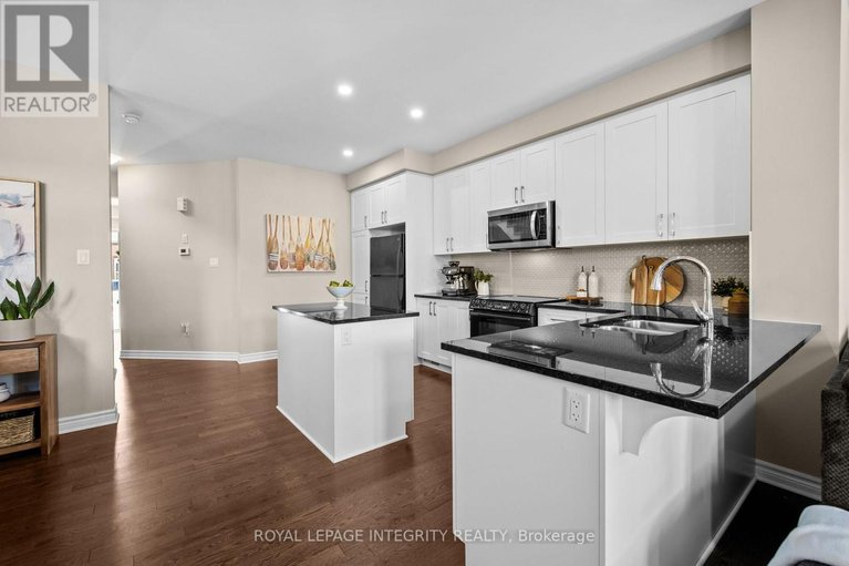 29615069/696-vivera-place/stittsville-north/ottawa/ontario/K2S2N1_12