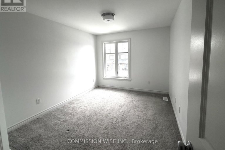 29443844/620-taliesin-crescent/remainder-of-stittsville-area/ottawa/ontario/K2S2W4_32