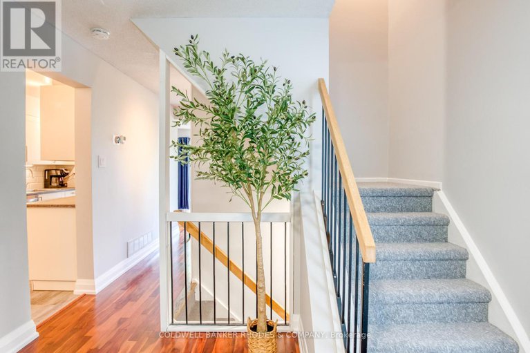 28806501/2-saxton-private/redwood-park/ottawa/ontario/K2H9P2_3