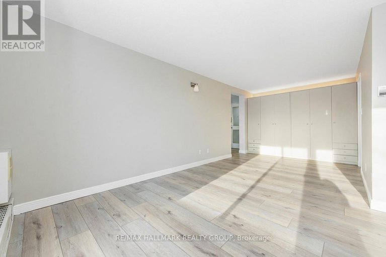 29389725/214-1505-baseline-road/copeland-park/ottawa/ontario/K2C3L4_6