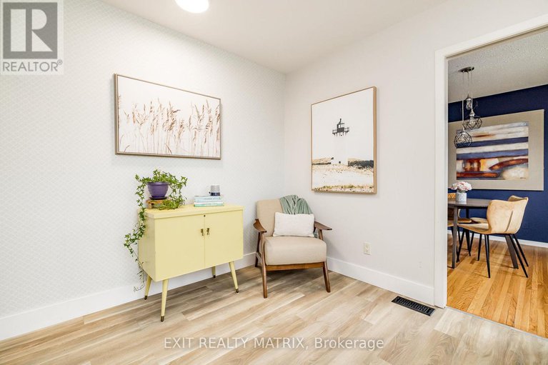 29137986/130-banning-road/glencairnhazeldean/ottawa/ontario/K2L1C4_16