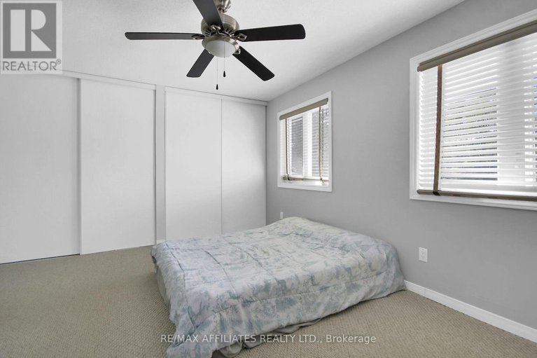 28860482/74-markland-crescent/barrhaven-east/ottawa/ontario/K2G5Z6_25