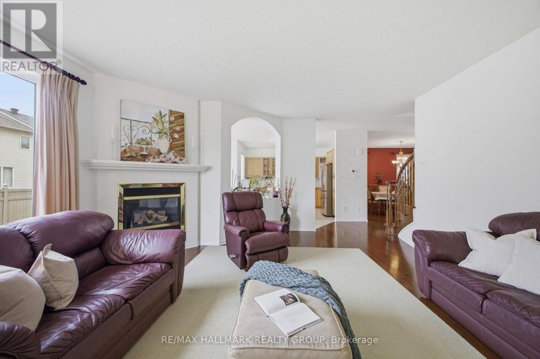 29599648/747-larcastle-circle/avalon-east/ottawa/ontario/K4A4Z2_25