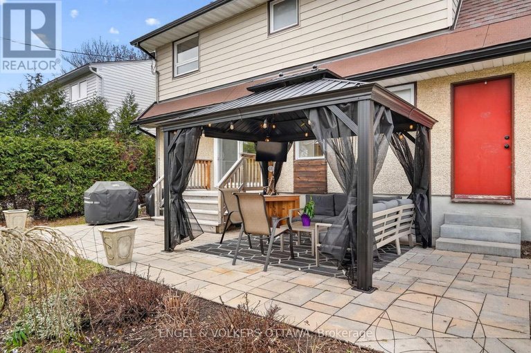 29642090/1358-viking-drive/south-keys/ottawa/ontario/K1V7J7_43