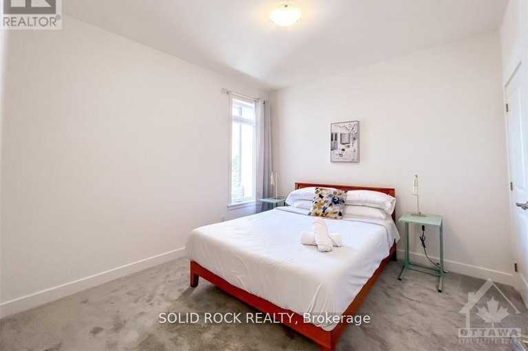 29326941/764-ovation-grove/leitrim/ottawa/ontario/K1T3X1_16