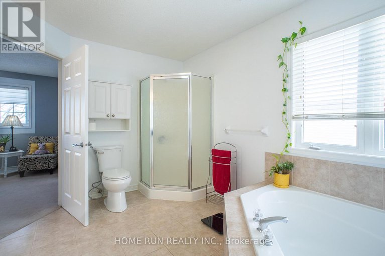 29400605/115-beaumont-avenue/town-of-rockland/clarence-rockland/ontario/K4K1R6_15