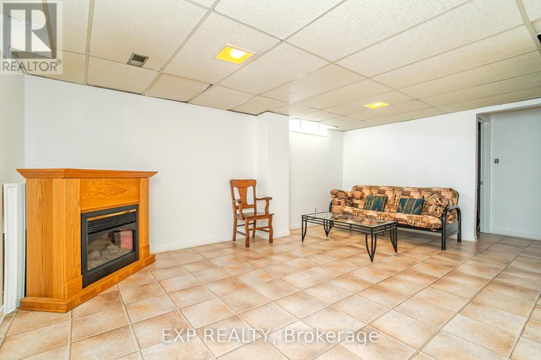 28550236/184-des-pins-place/queenswood-heights-south/ottawa/ontario/K1E2T5_26