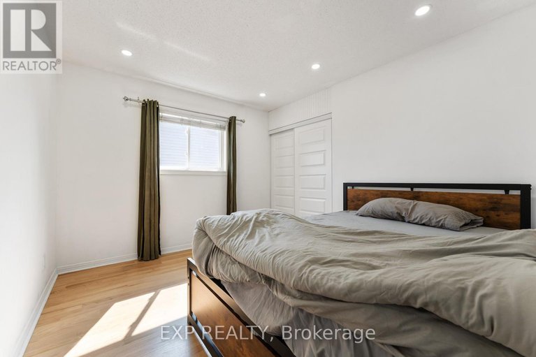 28744348/1762-sunview-drive/orleanssunridge/ottawa/ontario/K1C5B2_14