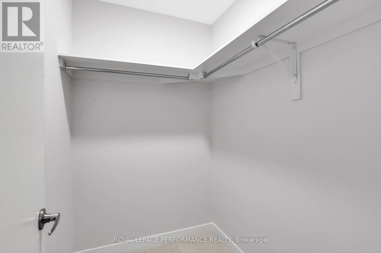 28900930/94-pizzicato-street/mer-bleuebradley-estatesanderson-park/ottawa/ontario/K1W0E1_20