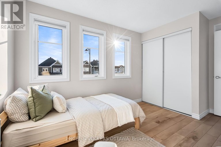 29601228/272-meynell-road/goulbourn-twp-from-franktown-rdsouth-to-rideau/ottawa/ontario/K0A2Z0_32