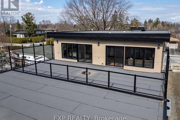 28996444/12a-viewmount-drive/meadowlandscrestview/ottawa/ontario/K2G1R5_35